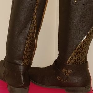 Micheal Kors Emma Clare Brown Boots